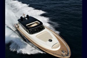 Master52 Hard Top - Bird's eye view in navigation - Small series production Exterior styiling and Interior Design